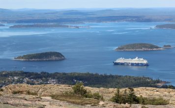 Mein Schiff 6: Nordamerika Kreuzfahrt mit Umweltschutz, Blick-vom-Mount-Cadillac