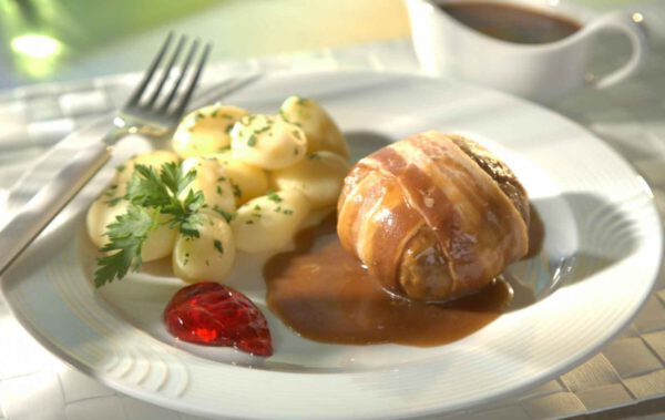 Dänische Hackbällchen im Speckmantel, Foto Deutsche Bahn, WH