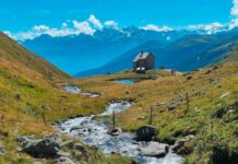 Südtiroler Vinschgau: Strahlender Altweibersommer und Herbst-Törggelen