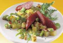 Salat aus Dicken Bohnen und Kartoffeln mit Mettwurst, foto GV-ARchiv, WH