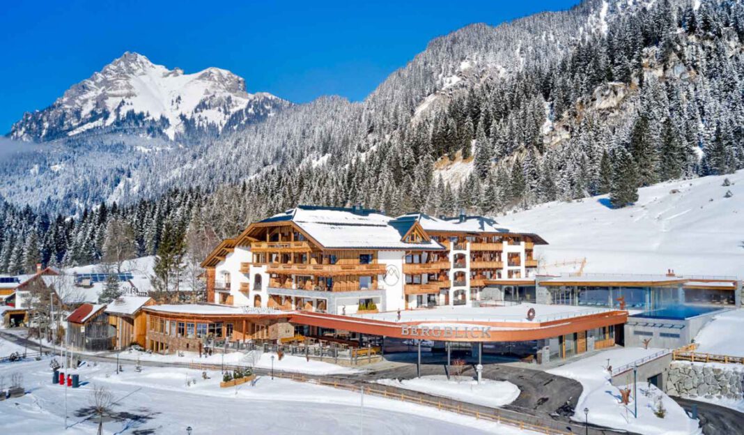 „Bergblick“ im idyllischen Tannheimer Tal, Foto Hotel Bergblick