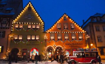 Rothenburg o.d.T.: Weihnachtszauber „Käthe Wohlfahrt“, foto Deutsches Weihnachtsmuseum