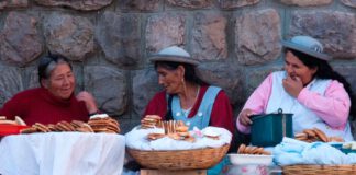 Neue & einzigartig: Gruppenreise durch Bolivien, Chile und auf die Osterinsel, foto Djoser