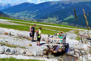 Wipptal: Abenteuer und Erholung unterm Brenner, foto: Wandern mit Kindern